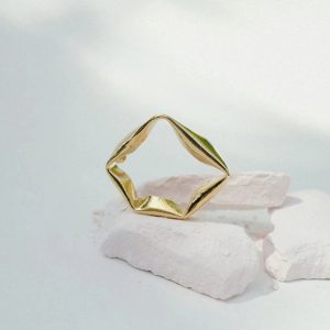 Alfred Earrings